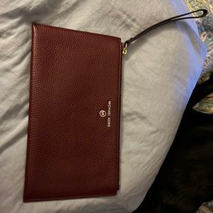 Michael Kors Oversized Zip Wristlet